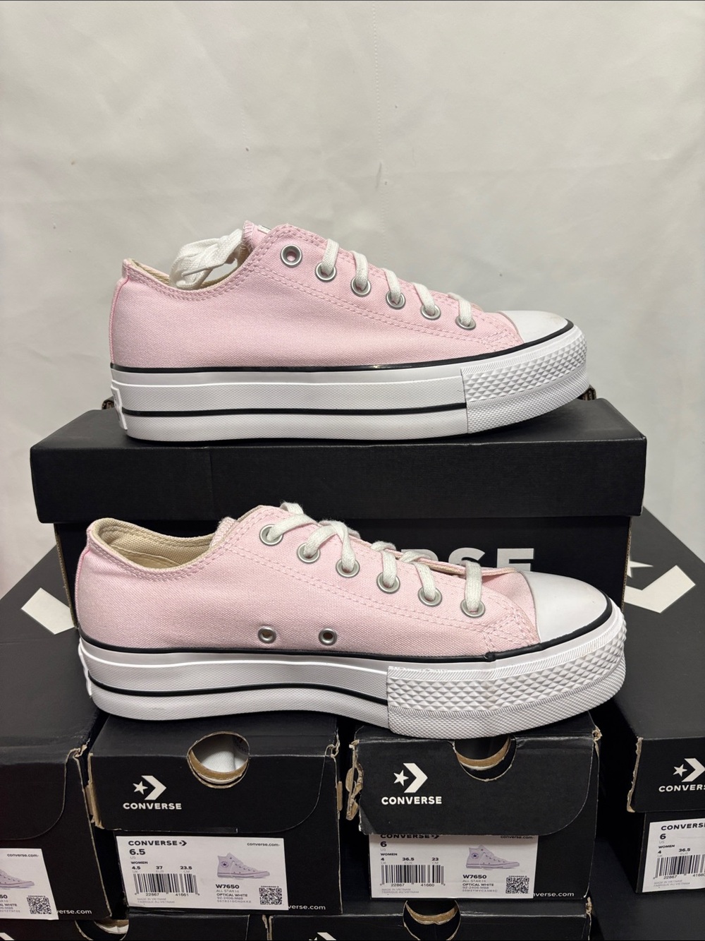 Converse Women’s Pink Low-Top Platform Sneakers